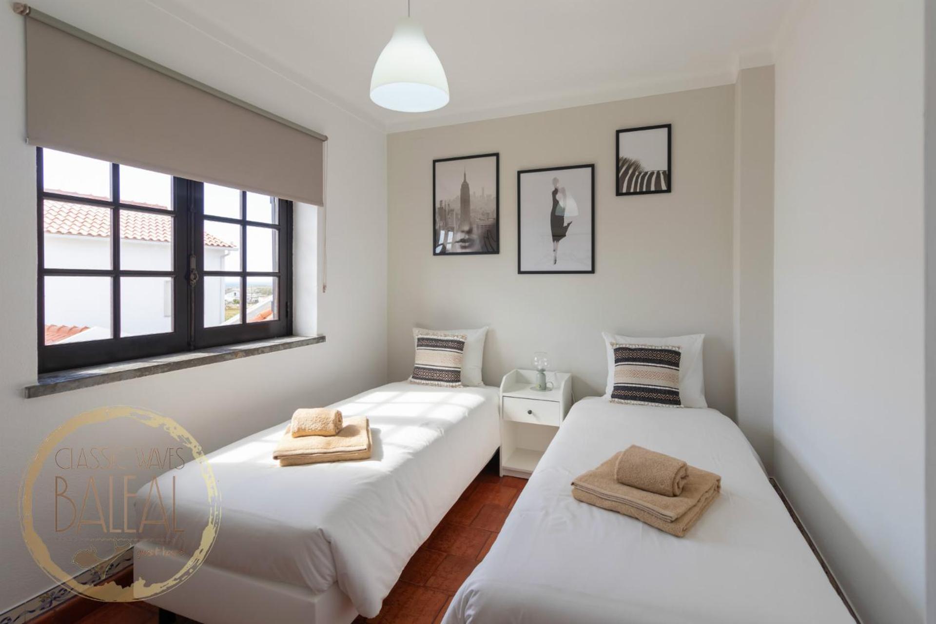 Baleal Classic Waves Guest House ภายนอก รูปภาพ
